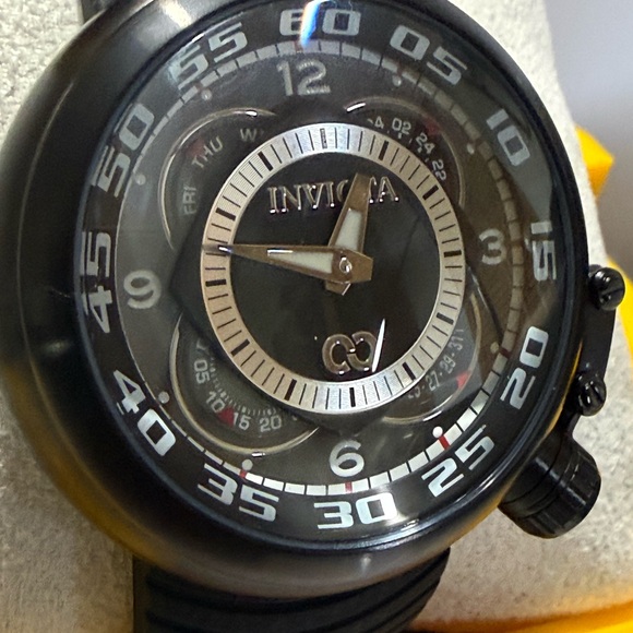 INVICTA Cordova Day/Date Special Edition Classic Sport Men’s Watch - Picture 3 of 7